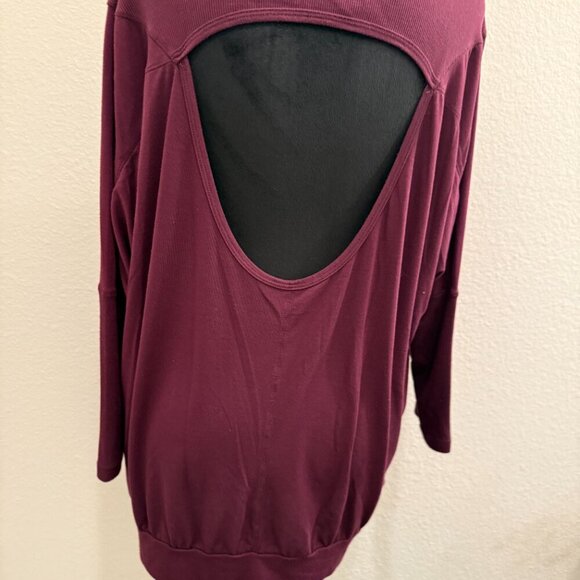 C9 Champion Women's Long Sleeve Open Back Top - Picture 3 of 6